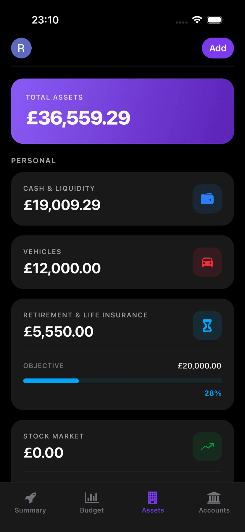 Smartphone screen showing all bank accounts aggregated in real time in a single view